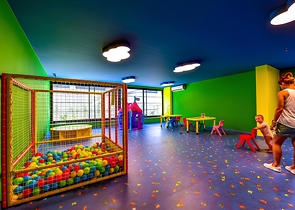 Квартира 1+1 в комплексе премиум класса в центре Алании 