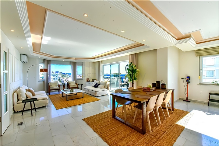 Квартира 3+1 на берегу моря в районе Тосмур