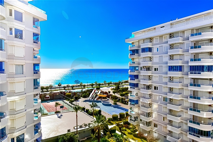 Квартира 3+1 на берегу моря в районе Тосмур