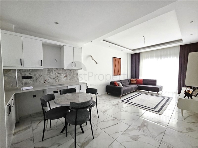 Квартира 1+1 в новом комплексе в районе пляжа Клеопатра