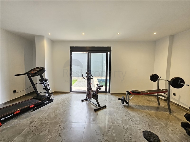 Квартира 1+1 в новом комплексе в районе пляжа Клеопатра