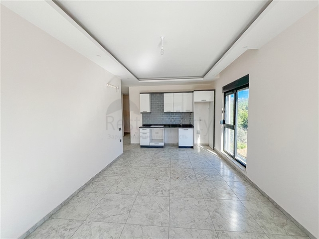 Трехкомнатная квартира в новом комплексе Авсаллара