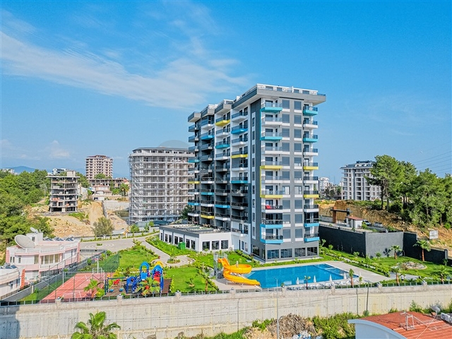 Трехкомнатная квартира в новом комплексе Авсаллара