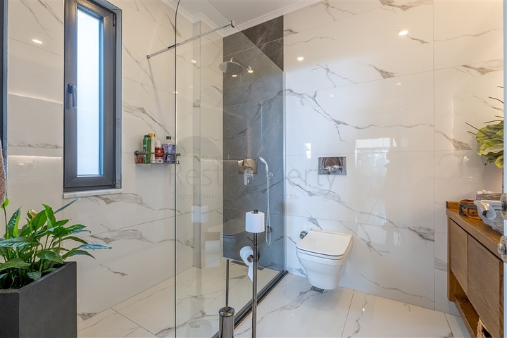 Просторная квартира 3+1 в центре Алании