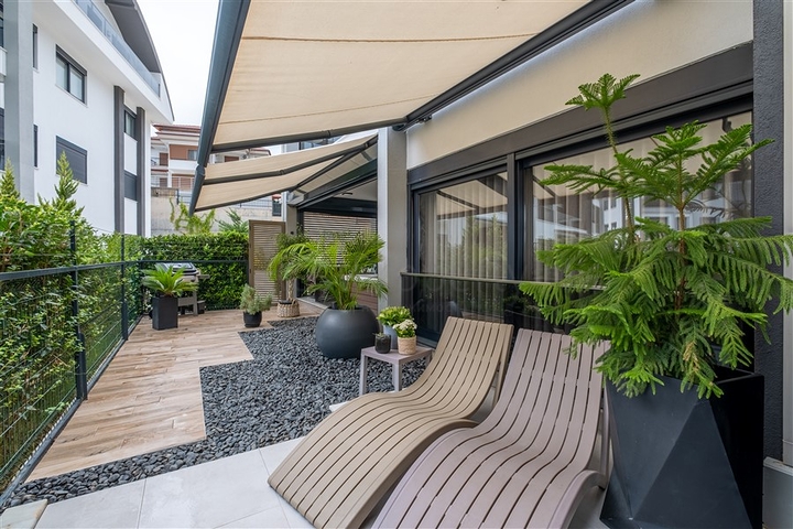 Просторная квартира 3+1 в центре Алании