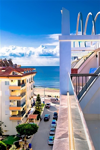 Пентхаус 4+1 с видом на море на первой береговой линии