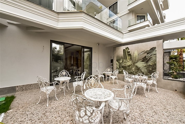 Пентхаус 3+1 в новом комплексе на первой береговой линии в Алании