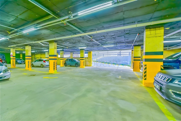 Трехкомнатный пентхаус в новом комплексе с видом на море