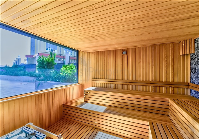 Трехкомнатный пентхаус в новом комплексе с видом на море