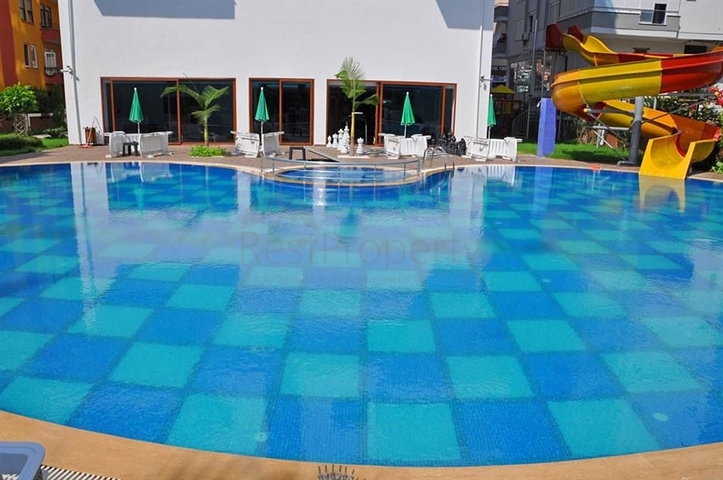 Двухкомнатная квартира с мебелью в 200 м от моря