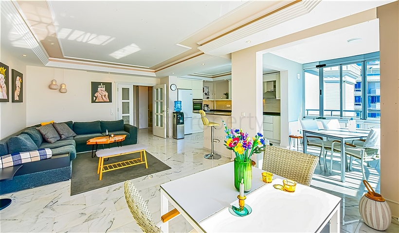 Квартира 2+1 на первой линии с видом на море