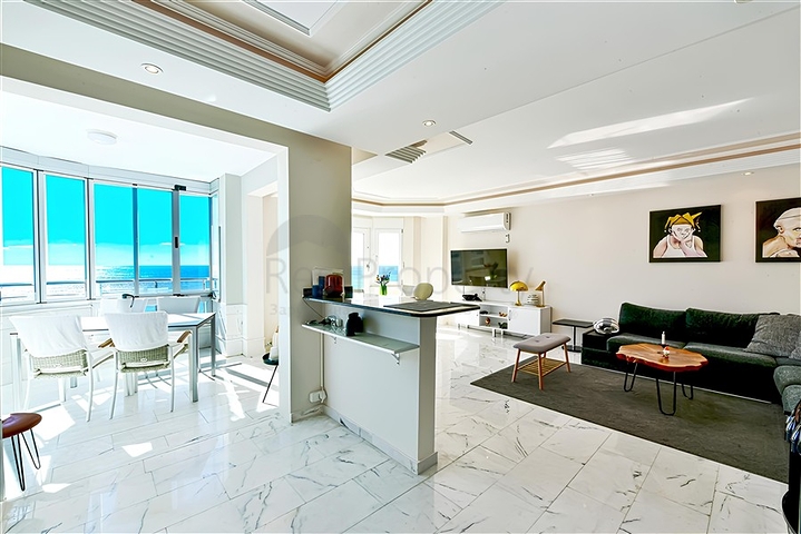 Квартира 2+1 на первой линии с видом на море