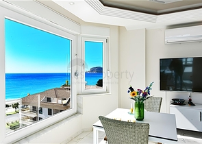 Квартира 2+1 на первой линии с видом на море