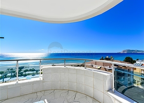 Квартира 2+1 на первой линии с видом на море