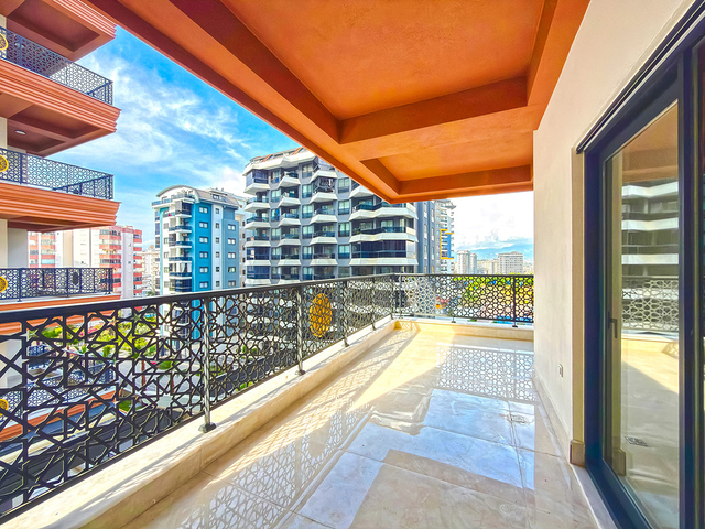 Квартира 2+1 в комплексе с развитой инфраструктурой в районе Махмутлар