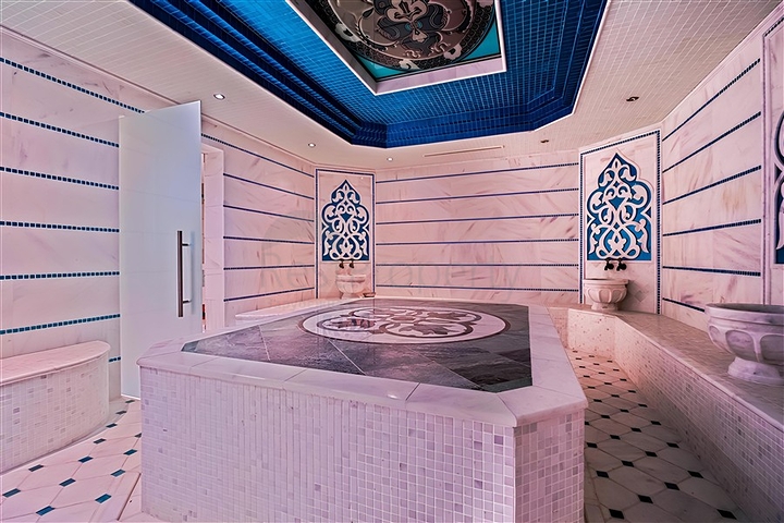 Меблированная квартира 4+1 в шаговой доступности от пляжа Клеопатра