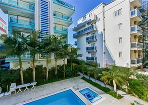 Меблированная квартира 4+1 в шаговой доступности от пляжа Клеопатра