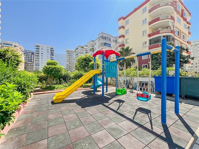 Двухкомнатная квартира в одном из лучших комплексах Махмутлара 