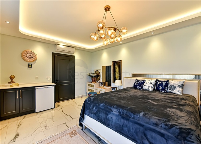 Вилла 6+1 с видом на море в районе Каргыджак 