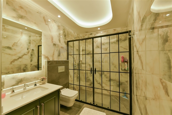 Вилла 6+1 с видом на море в районе Каргыджак 