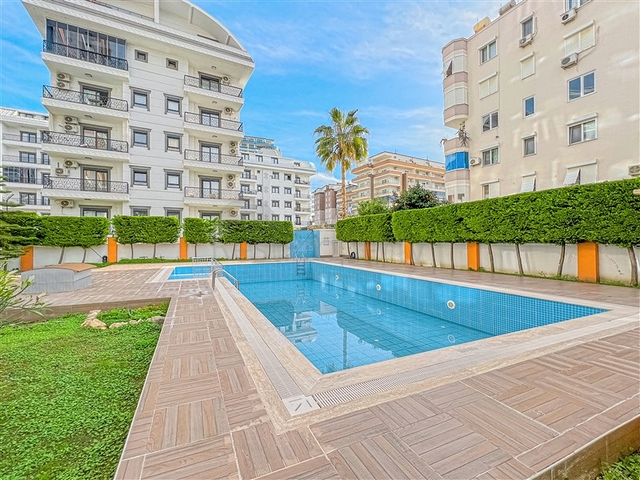 Апартаменты 1+1 в районе Махмутлар