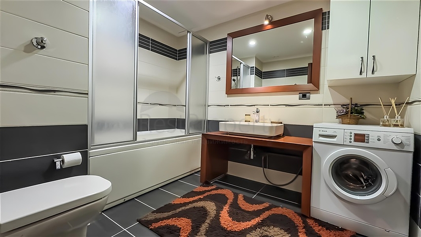 Квартира 3+1 в комплексе на первой береговой линии собственным пляжем