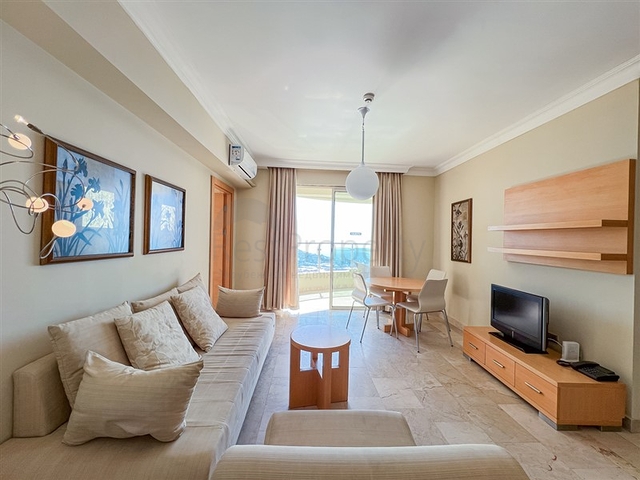 Квартира 2+1 в доме с отельной инфраструктурой в районе Каргыджак