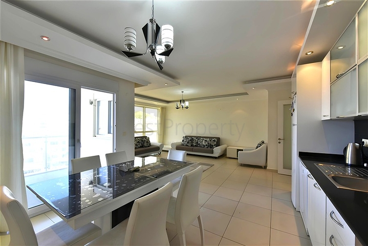 Пентхаус 5+1 в одном из лучших комплексах района Авсаллар 