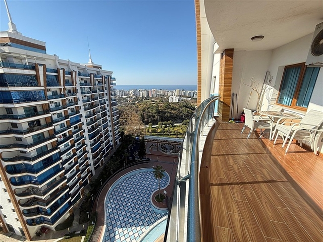 Квартира планировки 1+1 с мебелью 