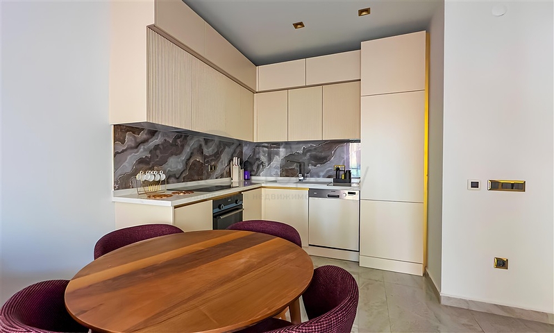 Квартира 1+1 в премиальном комплексе в центре Алании