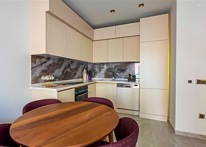 Квартира 1+1 в премиальном комплексе в центре Алании