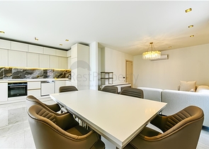 Пентхаус 4+1 в центре Алании в 150 м от моря