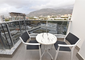 Двухкомнатная квартира с панорамным видом на горы 