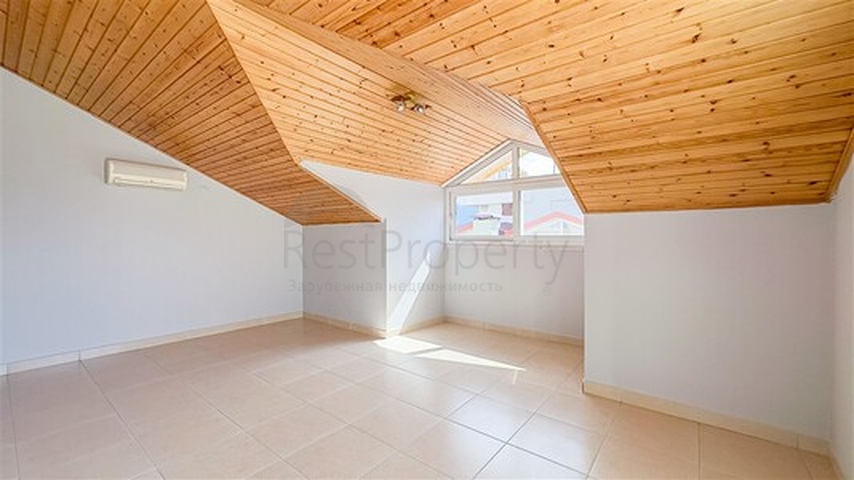 Квартира 3+1 в 200 м от моря в центре Аланьи