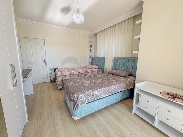 Продажа виллы с видом на море в Алании | 3 спальни, 170 м²