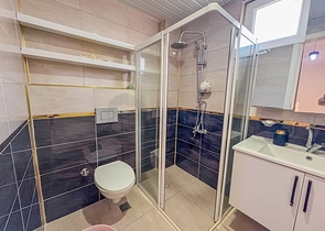 Продажа виллы с видом на море в Алании | 3 спальни, 170 м²