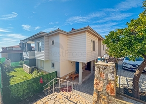 Продажа виллы с видом на море в Алании | 3 спальни, 170 м²