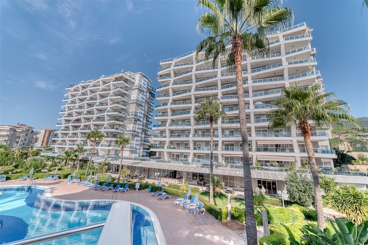 Меблированная квартира 1+1 в комплексе с отельной инфраструктурой в Джикджилли 