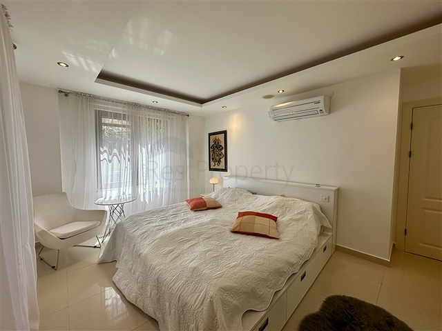 Уютная вилла с видом на море и садом в одном из самых живописных районов Аланьи