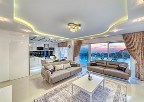 Просторная вилла с видом на море и полным комплектом удобств — идеальное сочетание роскоши и уюта