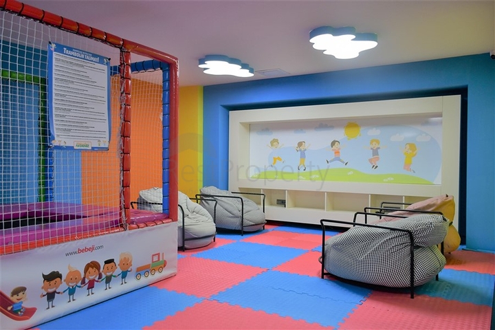 Трехкомнатная квартира в районе Оба