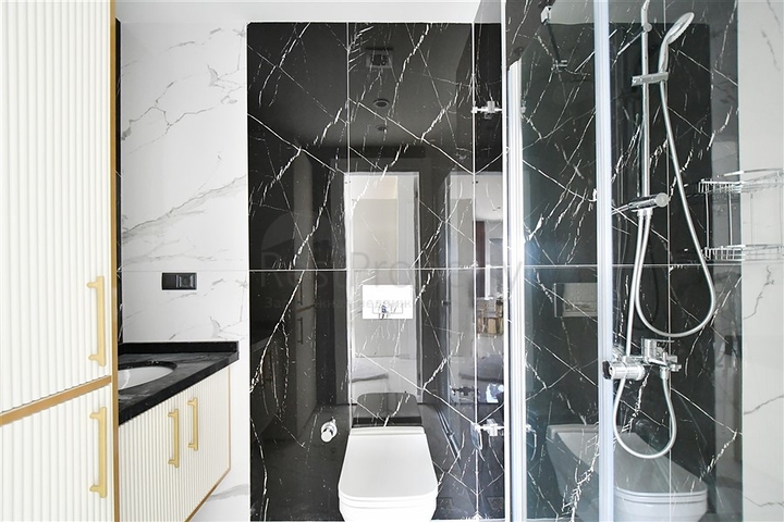 Трехкомнатная квартира в районе Оба