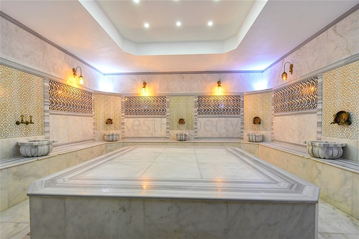 Пентхаус планировки 2+1 в Махмутларе