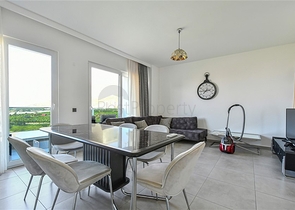 Пентхаус планировки 2+1 в Махмутларе