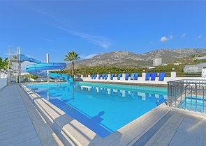 Пентхаус планировки 2+1 в Махмутларе