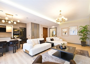 Трехкомнатная квартира в районе Тосмур