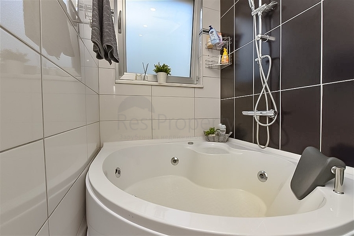 Роскошная вилла в окружении природы и комфорта