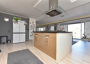 Роскошная вилла в окружении природы и комфорта