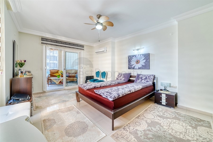 Квартира 3+1 в районе Махмутлар 