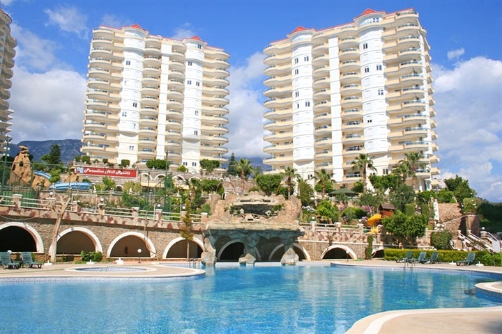 Квартира 3+1 в районе Махмутлар 